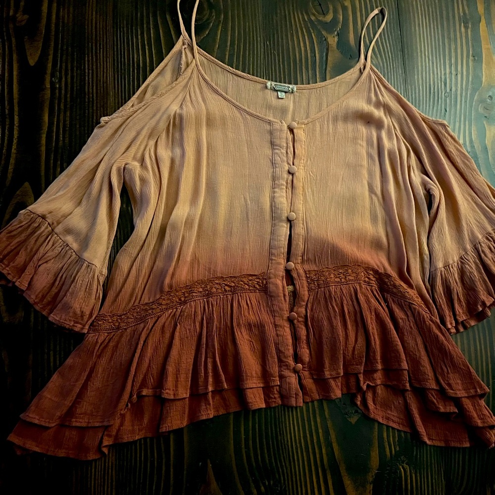 Buckle Gimmicks Off the Shoulder Top